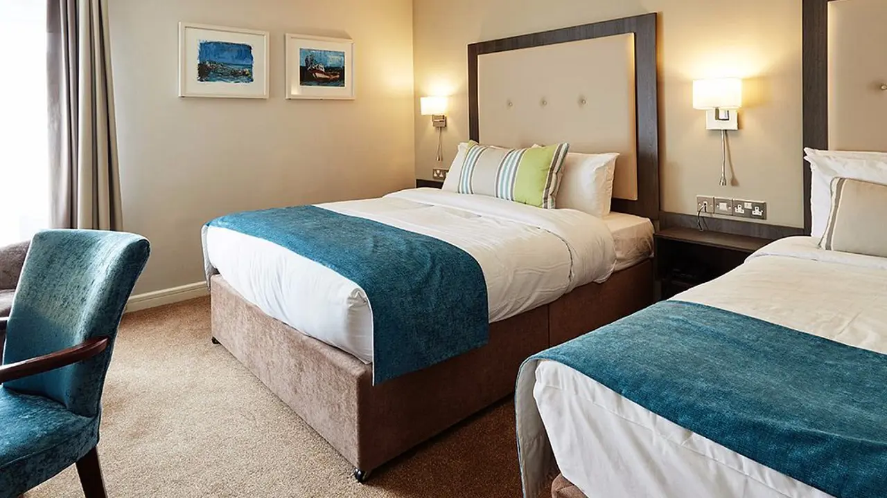 Westlodge Hotel, Bantry, Twin Room