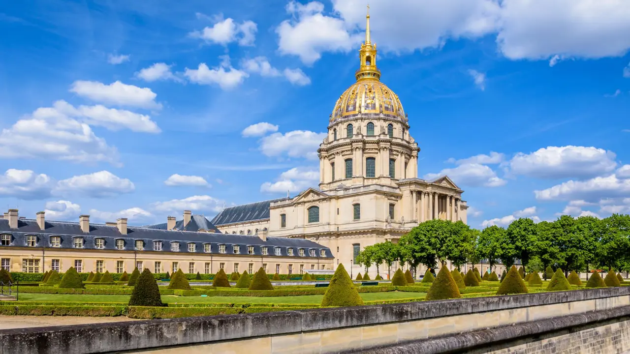 The Dôme des Invalides, which contains the tomb of Napoleon Bonaparte, Paris, France