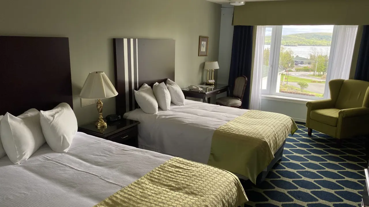 Auberge Gisele’s Inn, Baddeck, bedroom