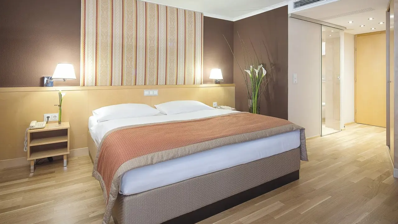 Austria Trend Hotel Ananas, Vienna, bedroom