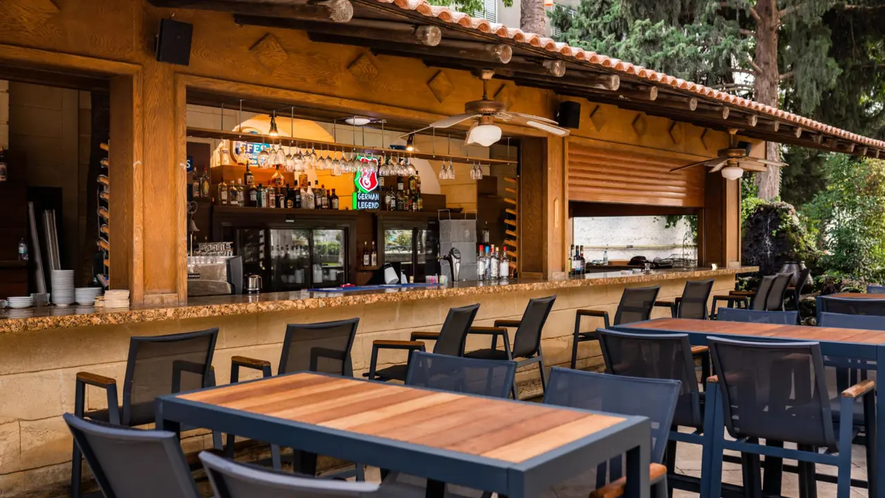 Pia Bella Hotel, Kyrenia, Garden Bar