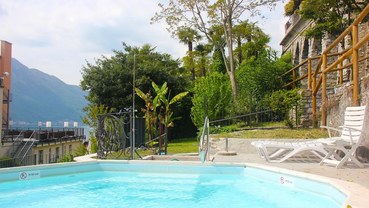 Hotel Bazzoni, Tremezzo, Pool