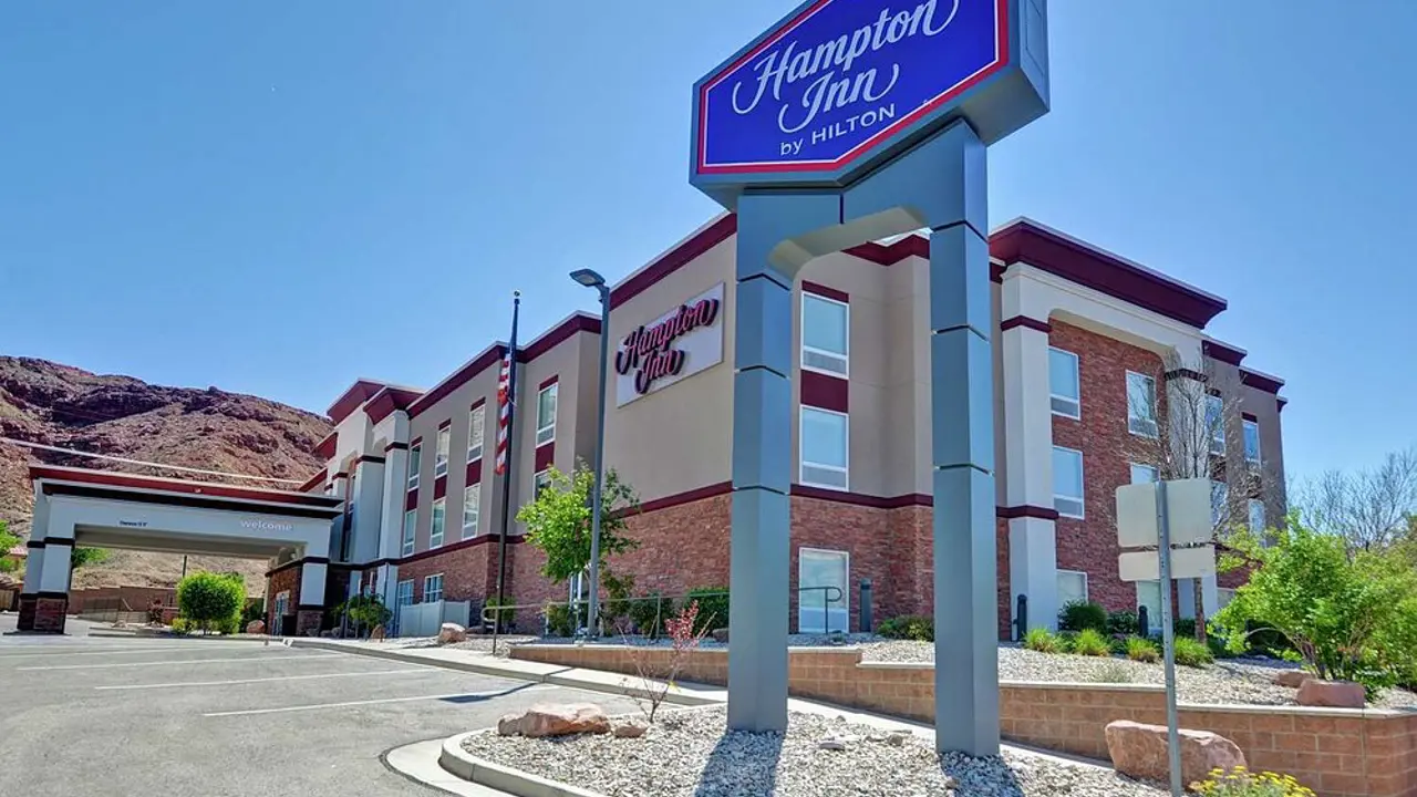 Hampton Inn, Moab, exterior