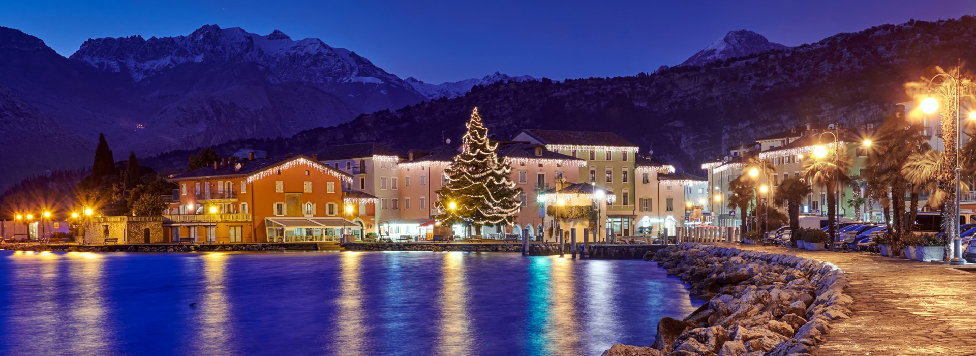 tourhub | Newmarket Holidays | Christmas in Verona & Lake Garda 