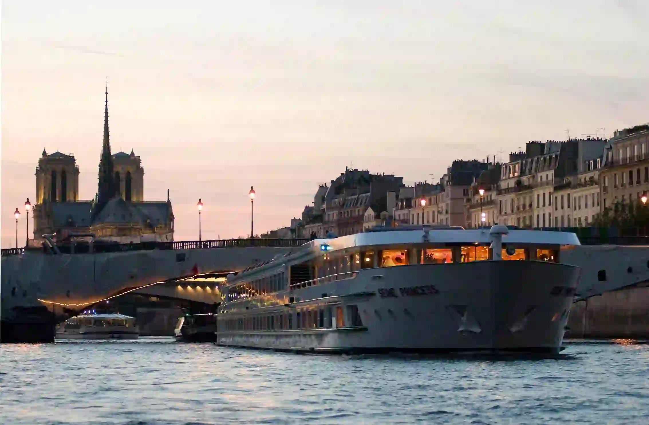 MS Seine Princess, Paris