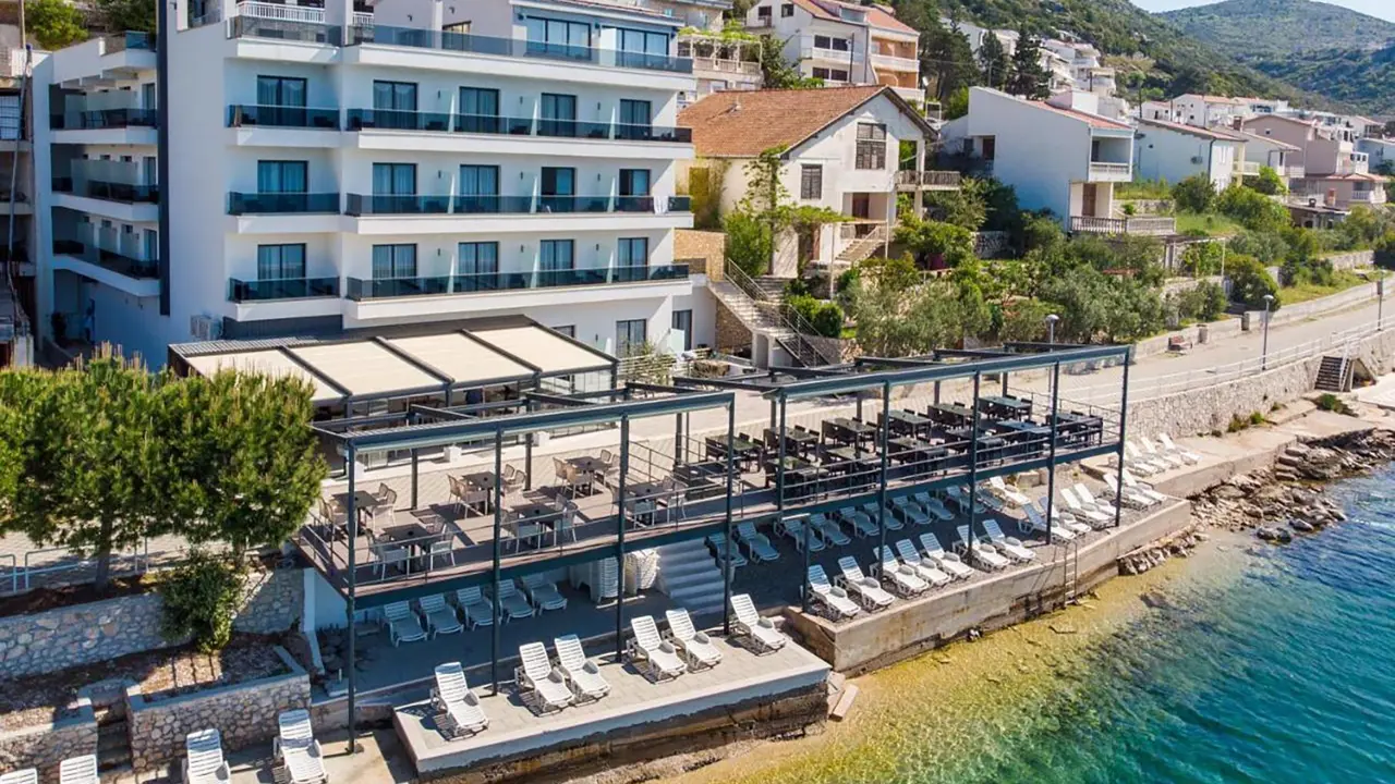 Hotel Nova, Neum, exterior