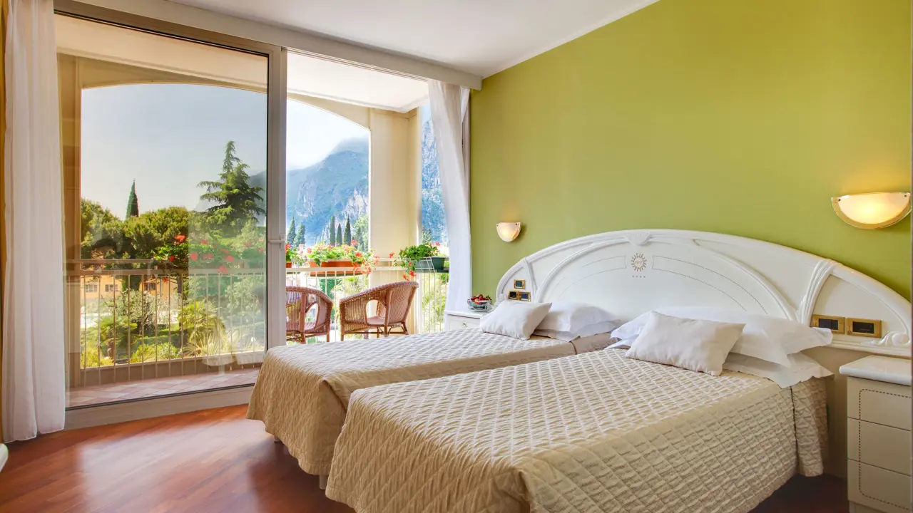 Hotel Savoy Palace, Riva del Garda, Bedroom