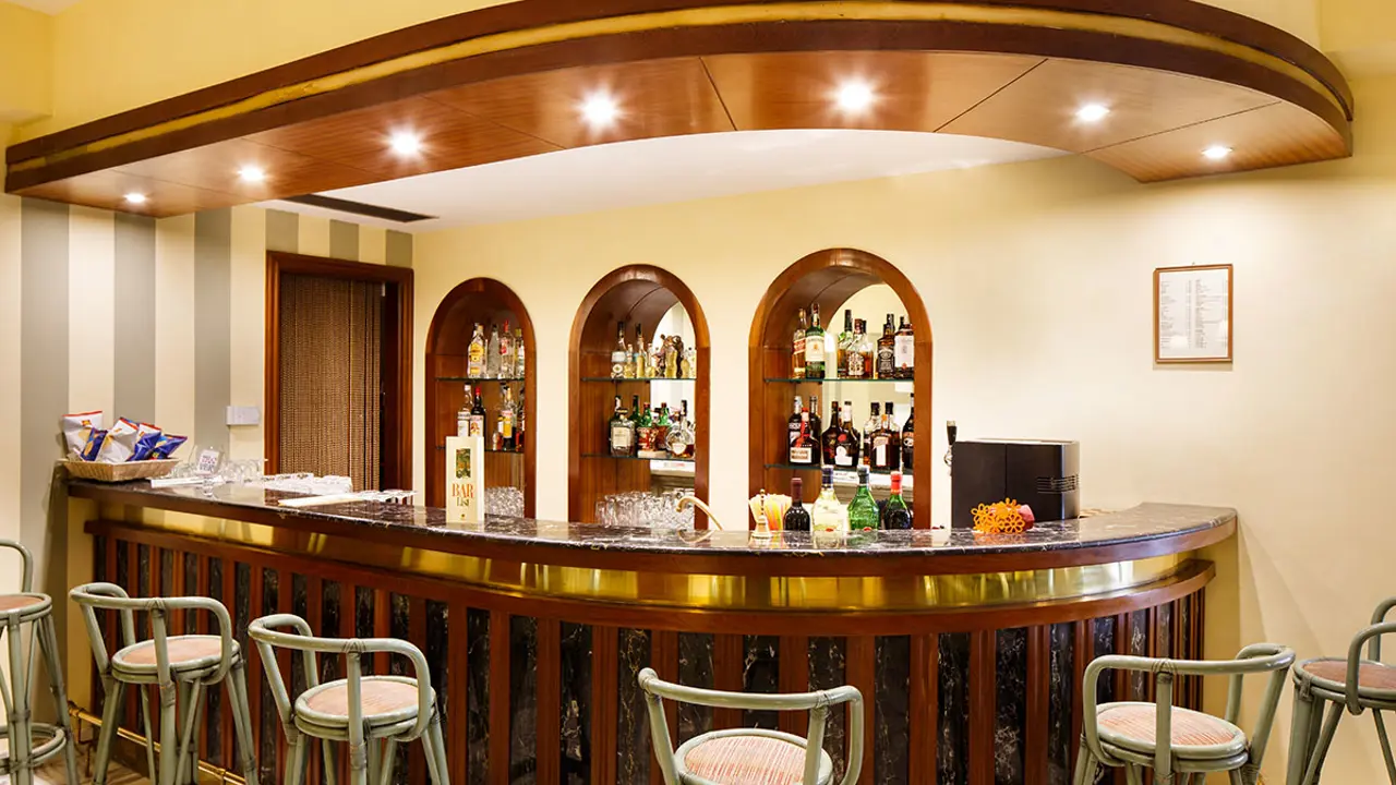 Hotel Girasole, Sorrento, Bar