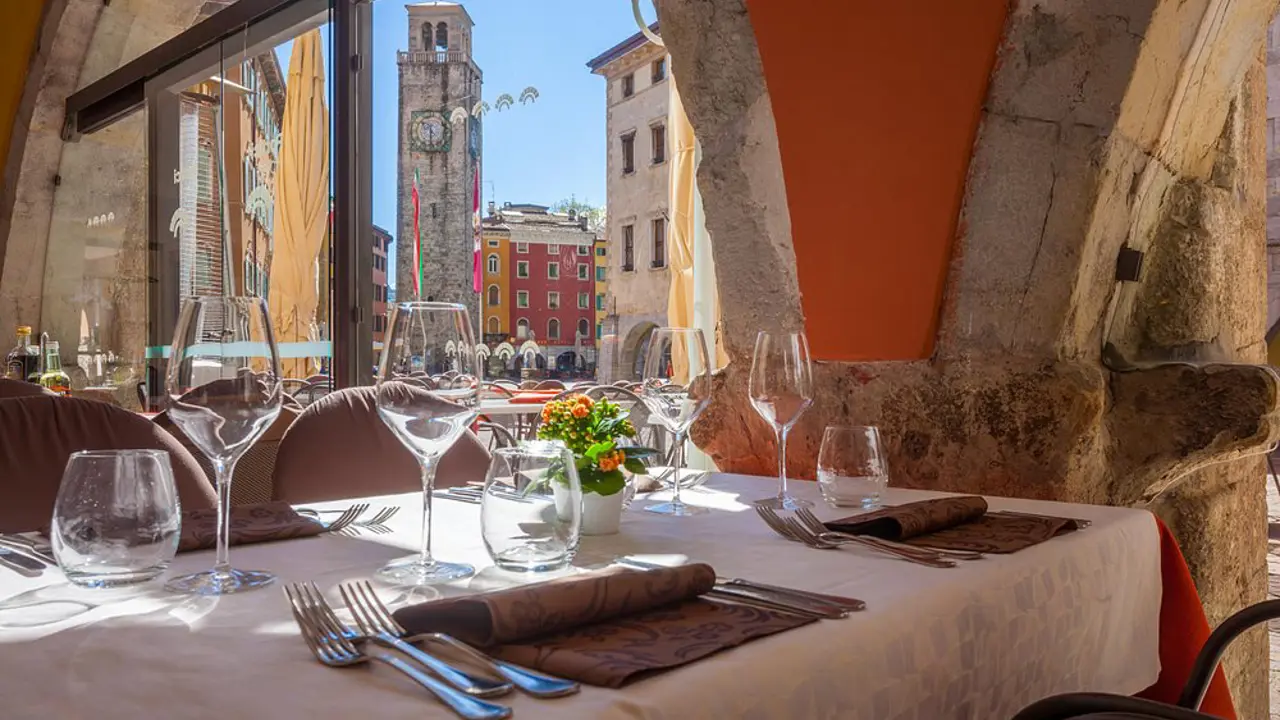 Hotel Portici, Riva Del Garda, Dining2