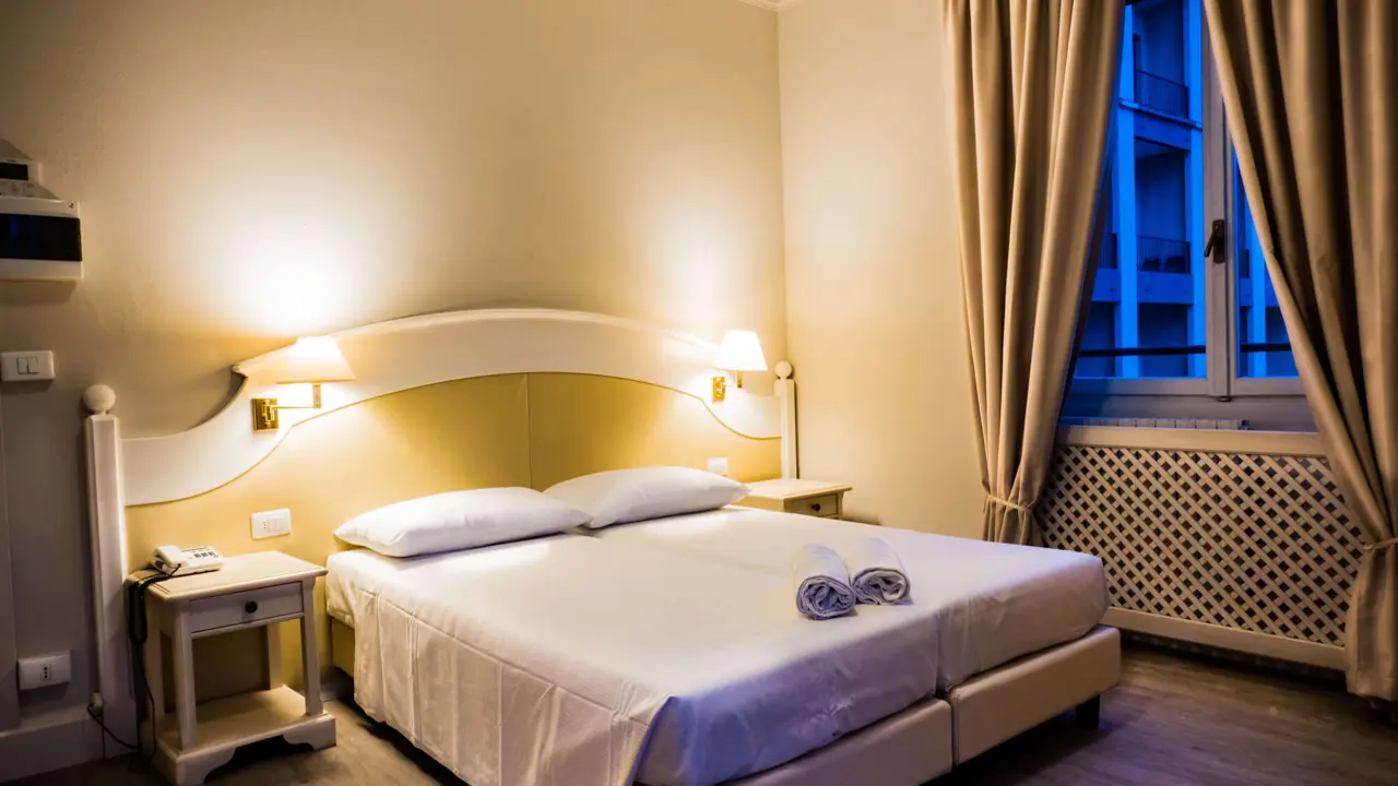 Hotel Bazzoni, Tremezzo, Bedroom