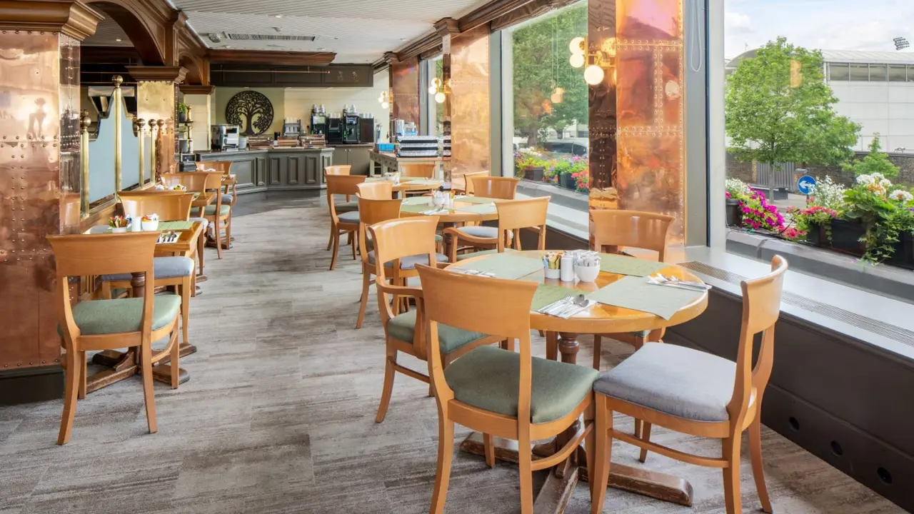 Danubius Regent’S Park, London, Dining