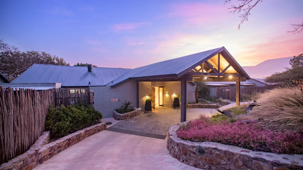 Valley Lodge, Babanango Game Reserve, Entrance