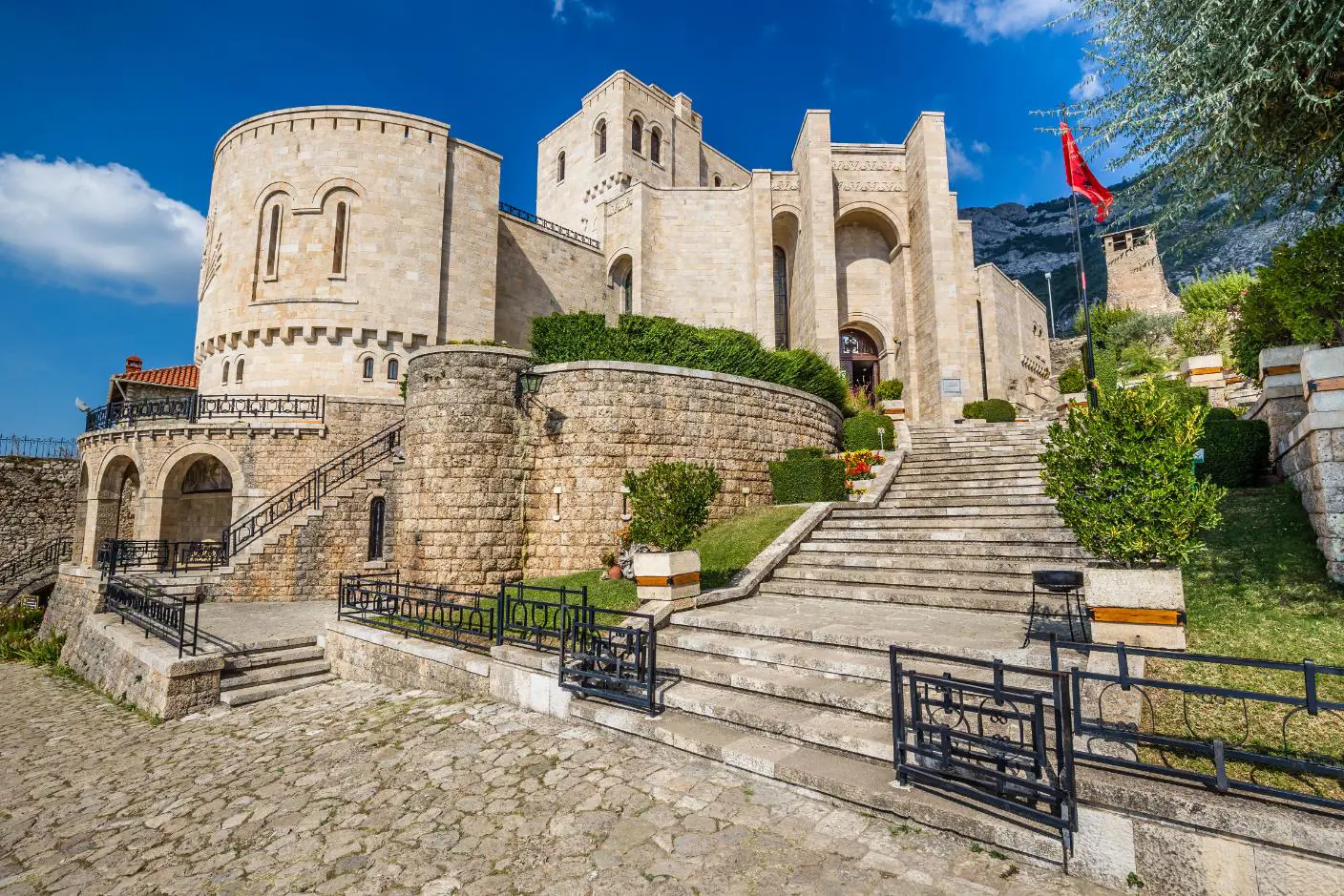 Krujë Castle, Krujë