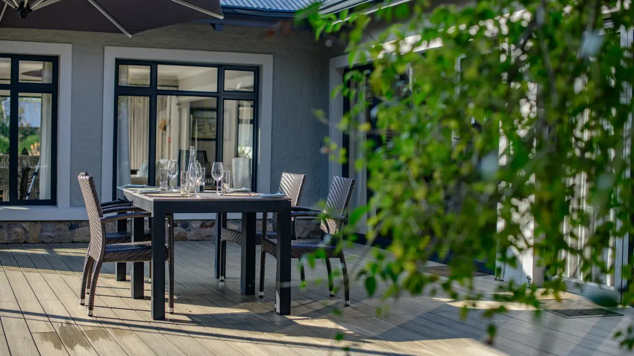 Valley Lodge, Babanango Game Reserve, Terrace Dining
