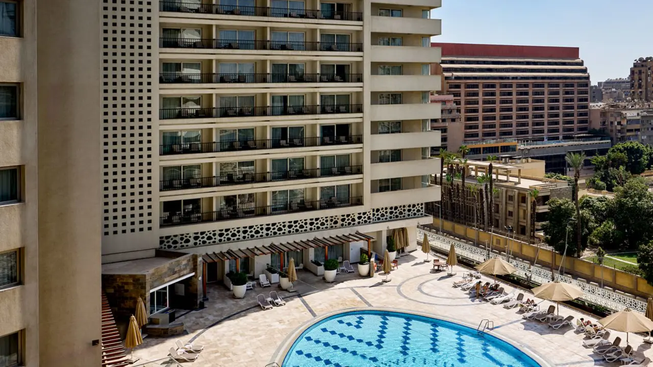 Sheraton Cairo Hotel & Casino, pool