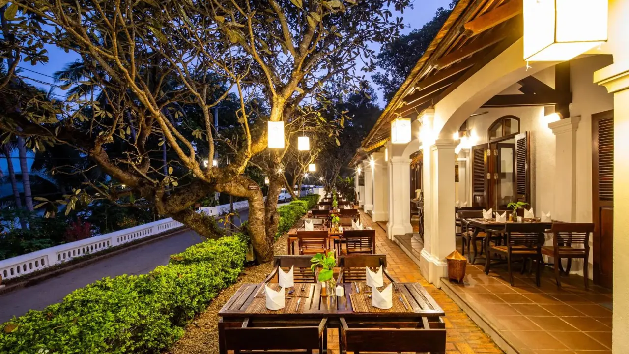 Victoria Xieng Thong Palace, Luang Prabang, dining