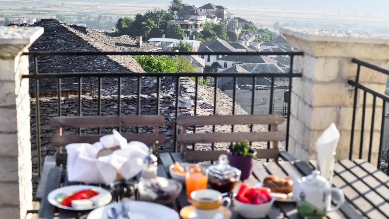 Hotel Kalemi 2, Gjirokastër, view