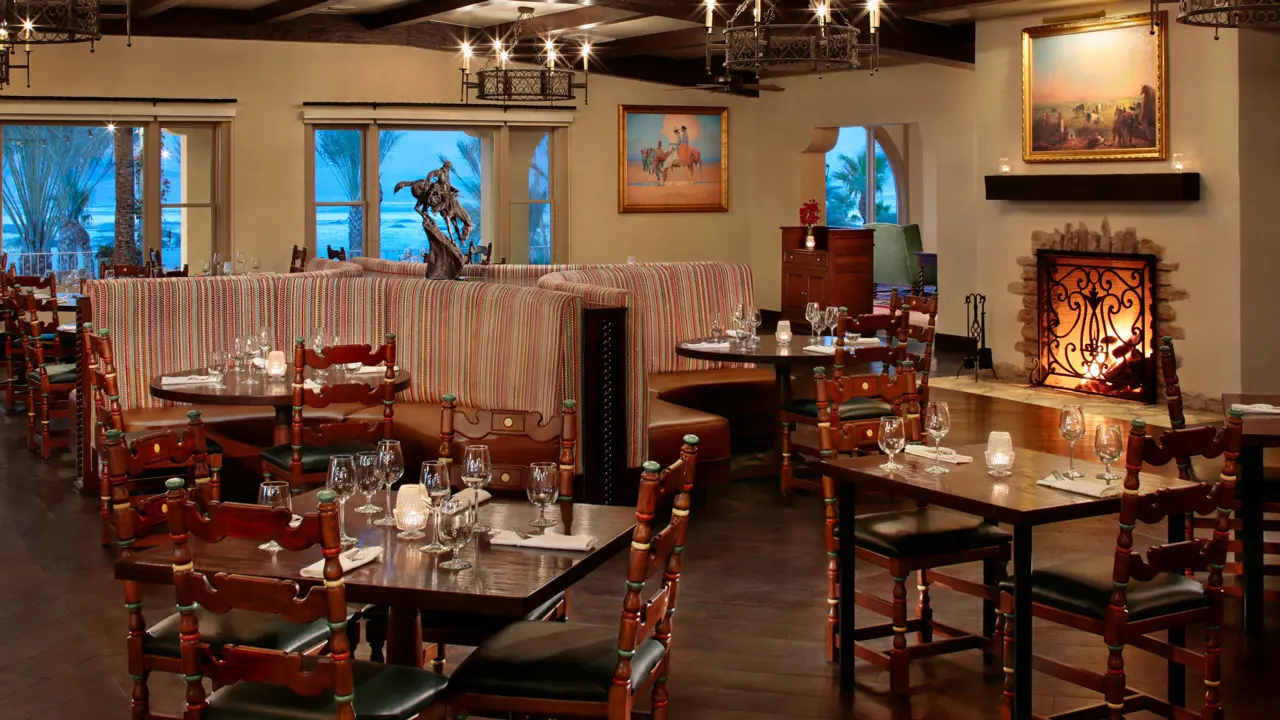 The Inn at Death Valley, Death Valley, dining