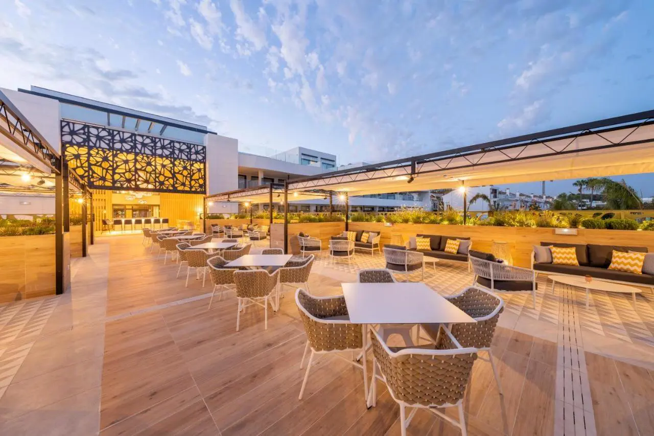Eurostars Oasis Marbella, dining