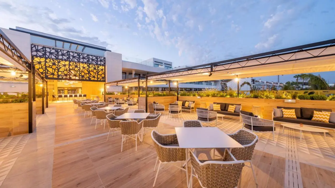 Eurostars Oasis Marbella, dining