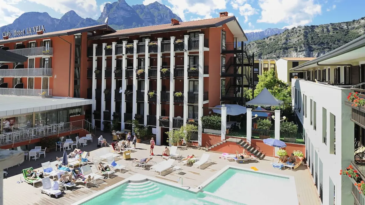 Club Hotel la Vela, Torbole, Exterior
