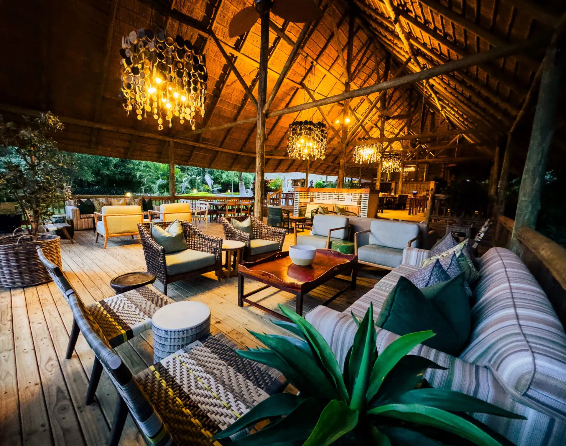 Shearwater Explorers Village, Victoria Falls, dining