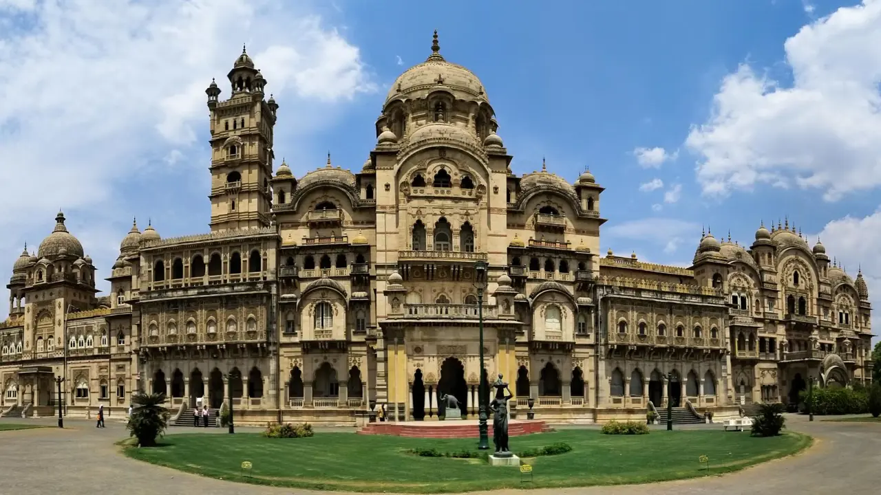 Laxmi Vilas Palace, Vadodara