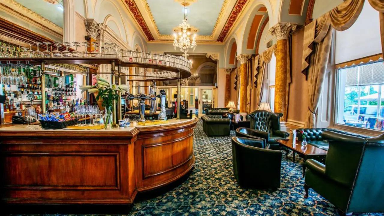 The Palace Hotel, Buxton, Bar