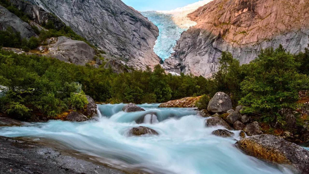 Briksdal