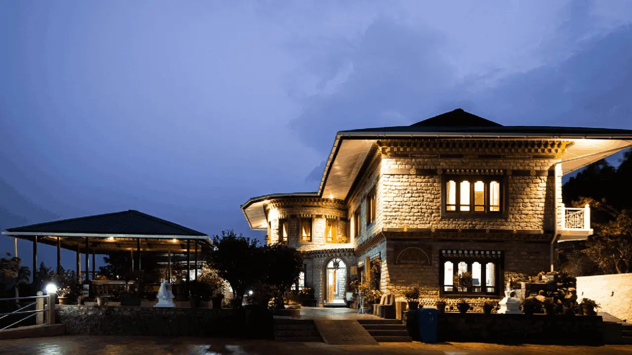 Meri Puensum Resort, Punakha, exterior