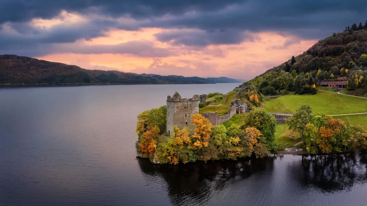 Urquhart Castle, Loch Ness, Scottish Highlands