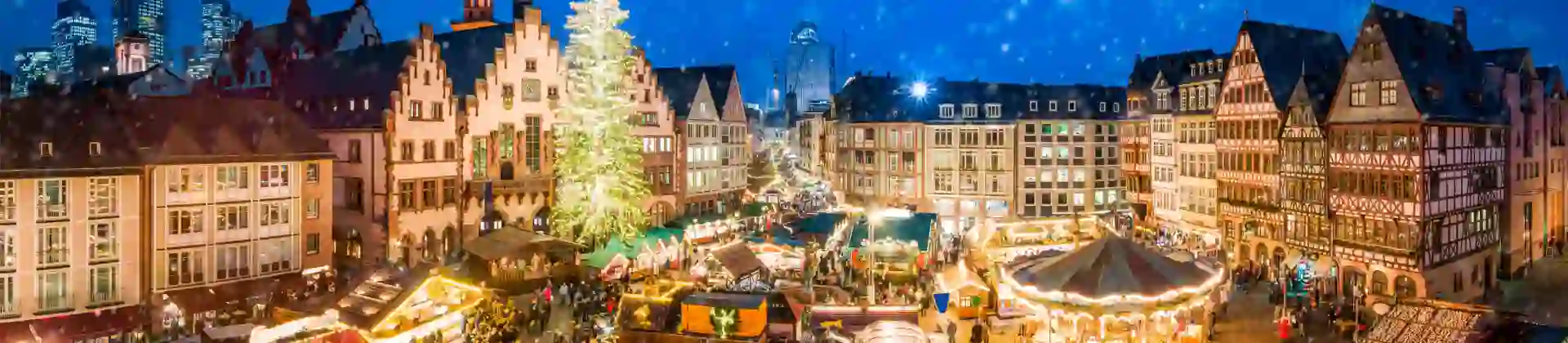 Sh 1531971932 Christmas Market, Römer Square, Frankfurt, Germany