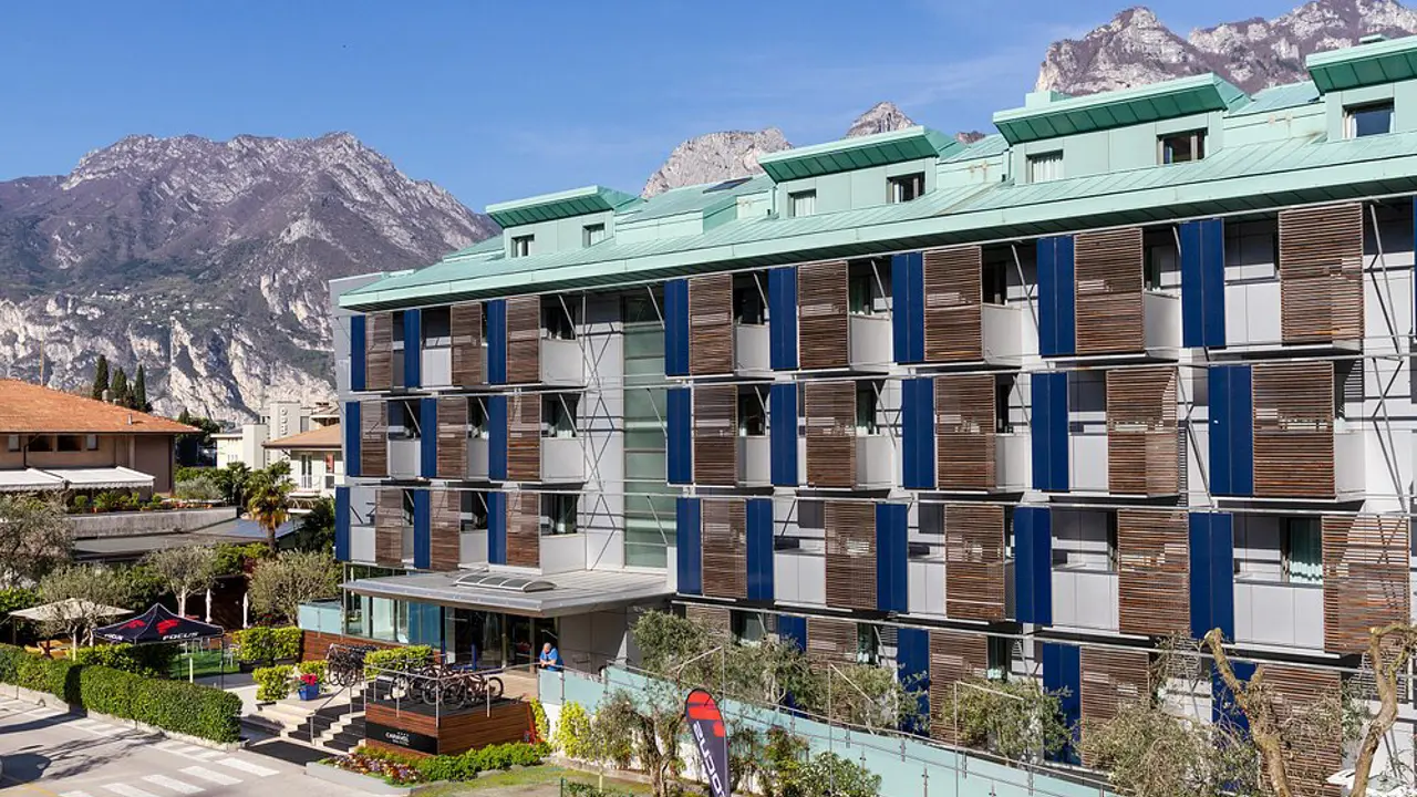 Bike Hotel Caravel, Torbole, Exterior