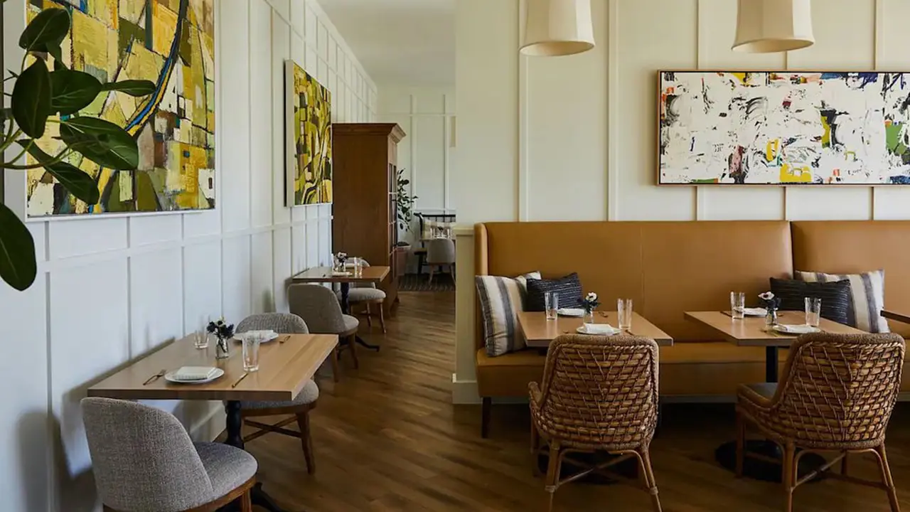 El Capitan Hotel, Merced, dining