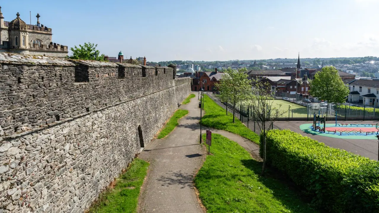 Old city wall, Derry