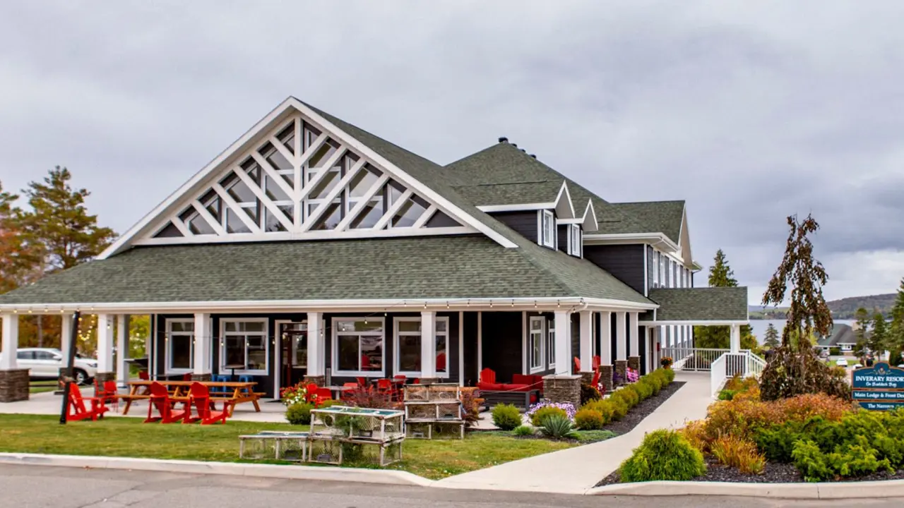 Inverary Resort, Baddeck, exterior