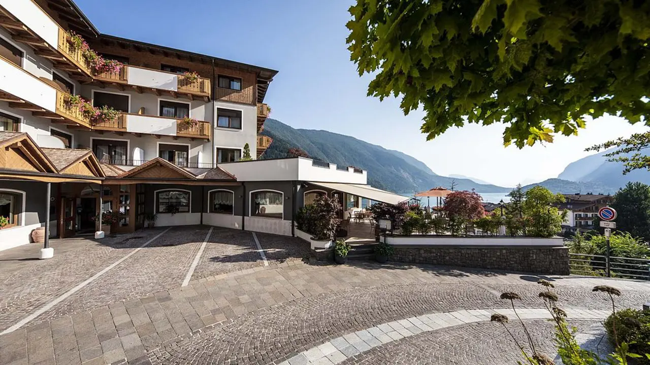 Hotel Ariston, Molveno, Exterior View