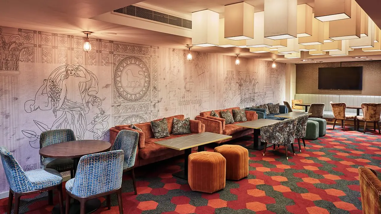 The Marble Arch Hotel By Thistle, London, The Deli