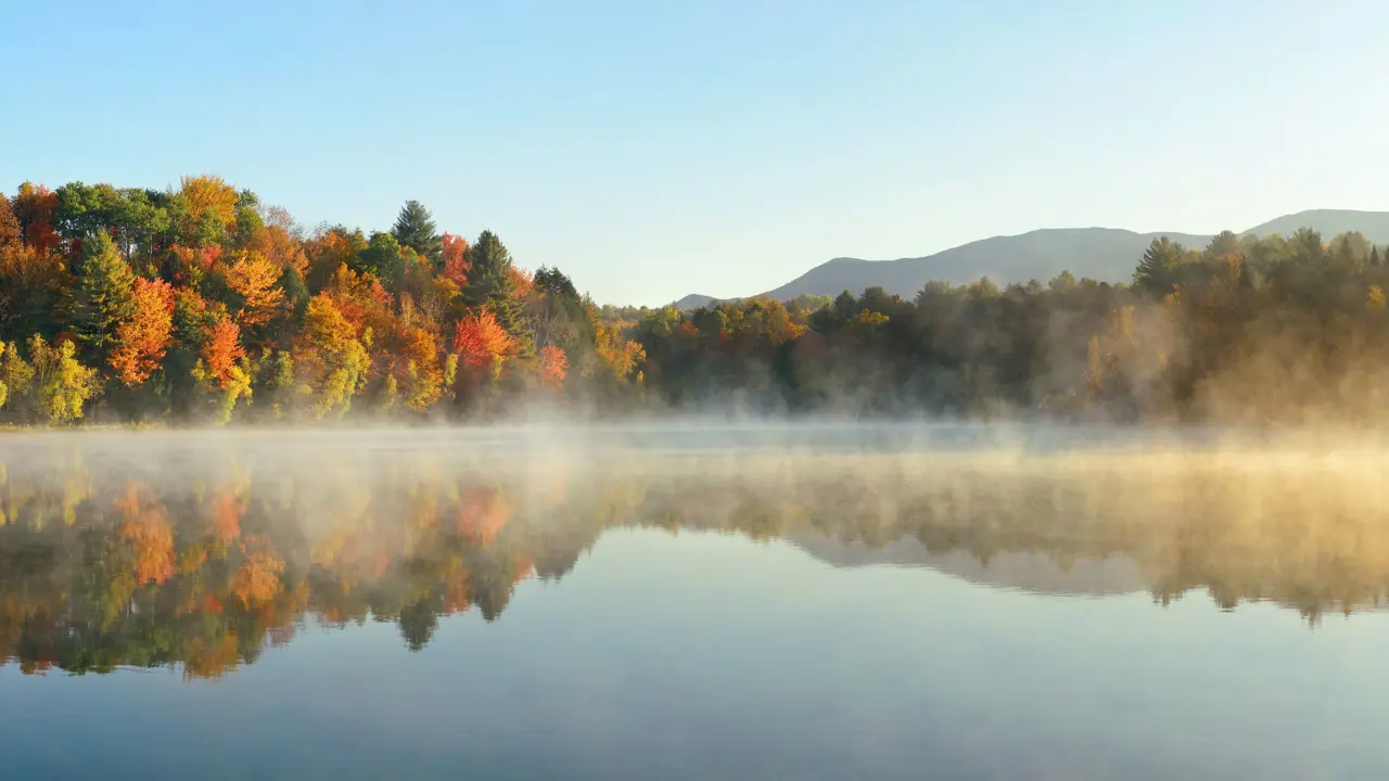 Sh 393409429 Lake In New England Stowe