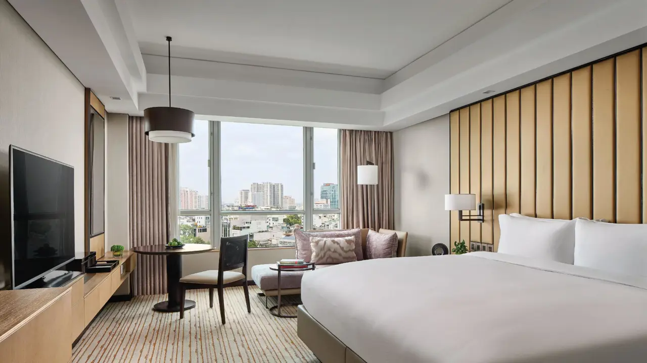 New World Hotel, Ho Chi Minh City, bedroom