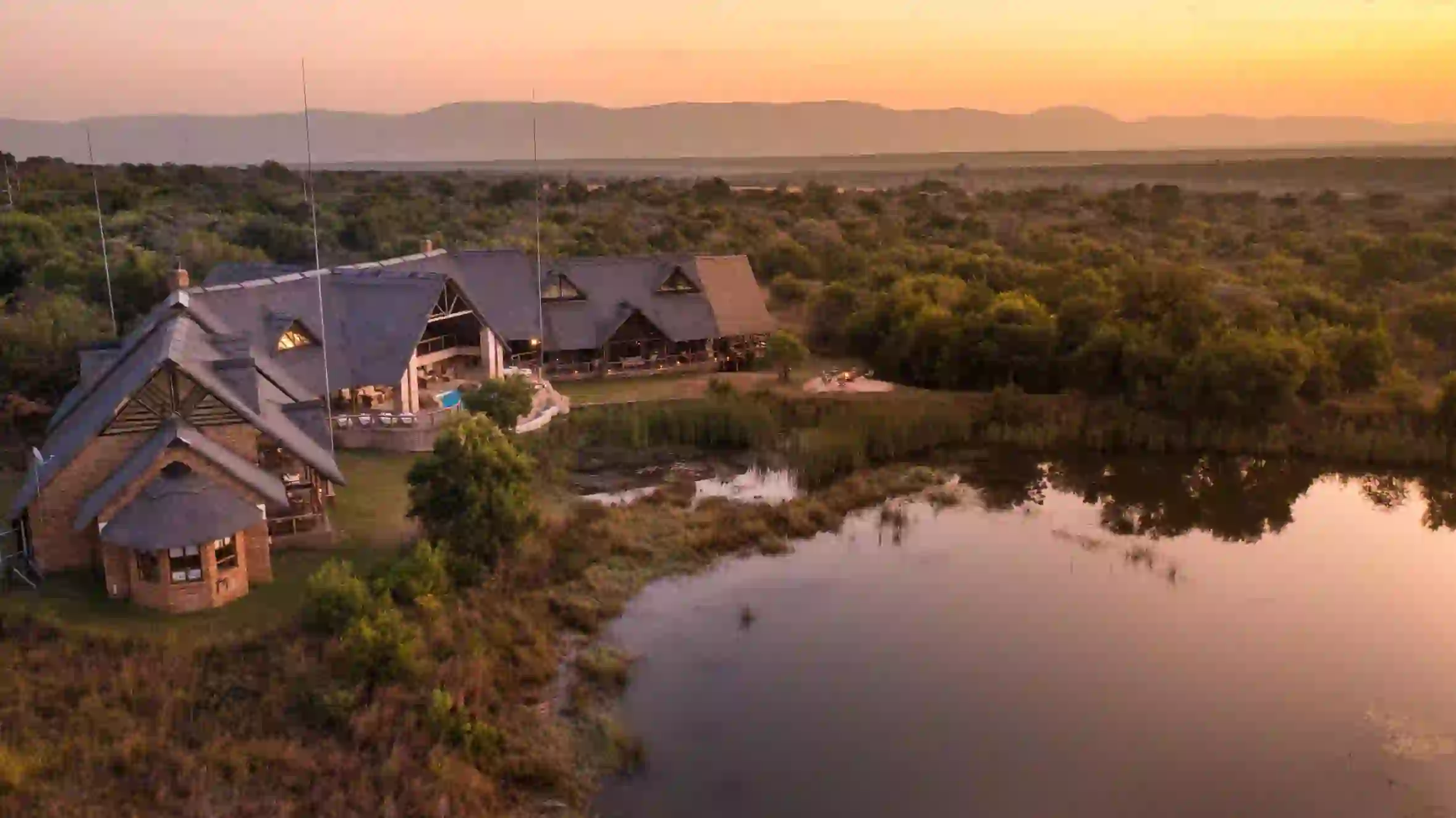 Kingfisher Villa Suites, Mabula Game Reserve, aerial view of suits