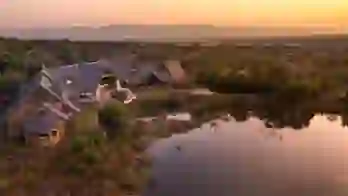 Kingfisher Villa Suites, Mabula Game Reserve, aerial view of suits