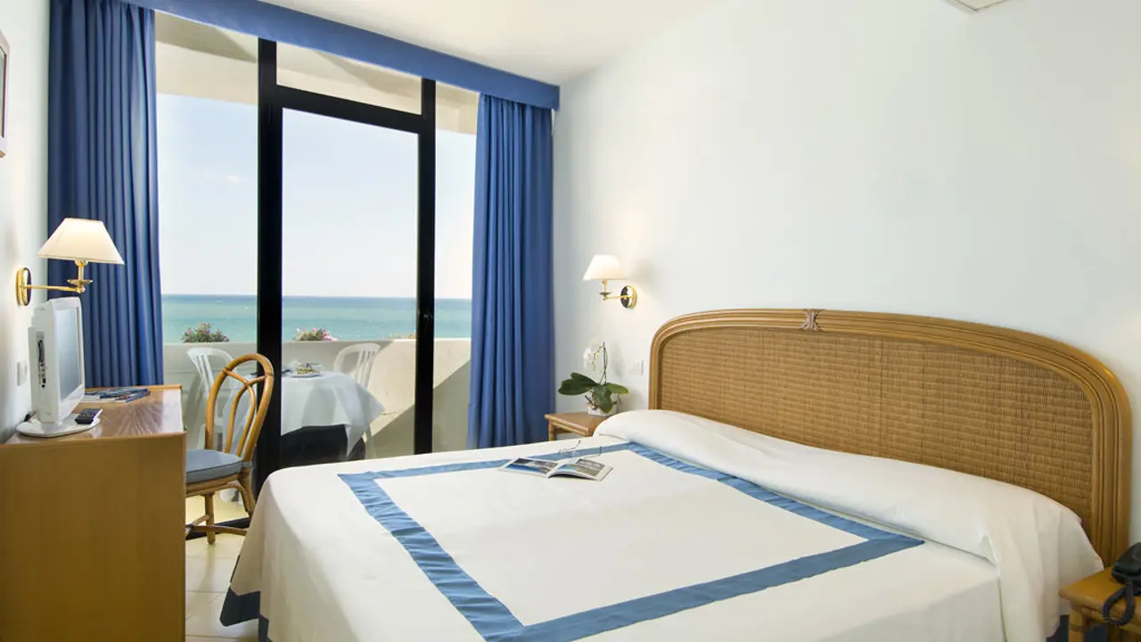 Hotel Del Levante, Torre Canne, bedroom