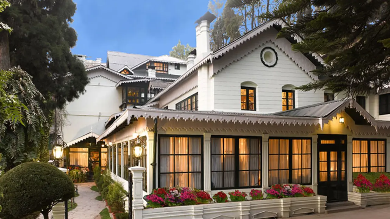 The Elgin, Darjeeling, exterior