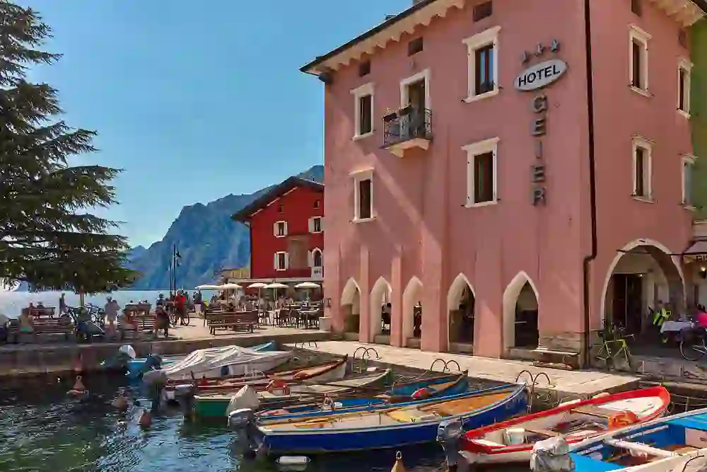 Hotel Geier, Torbole, Exterior2