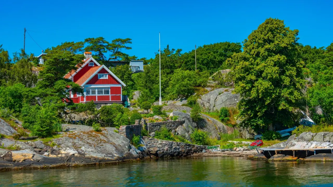 A traditional timber house on Gothenburg's islands