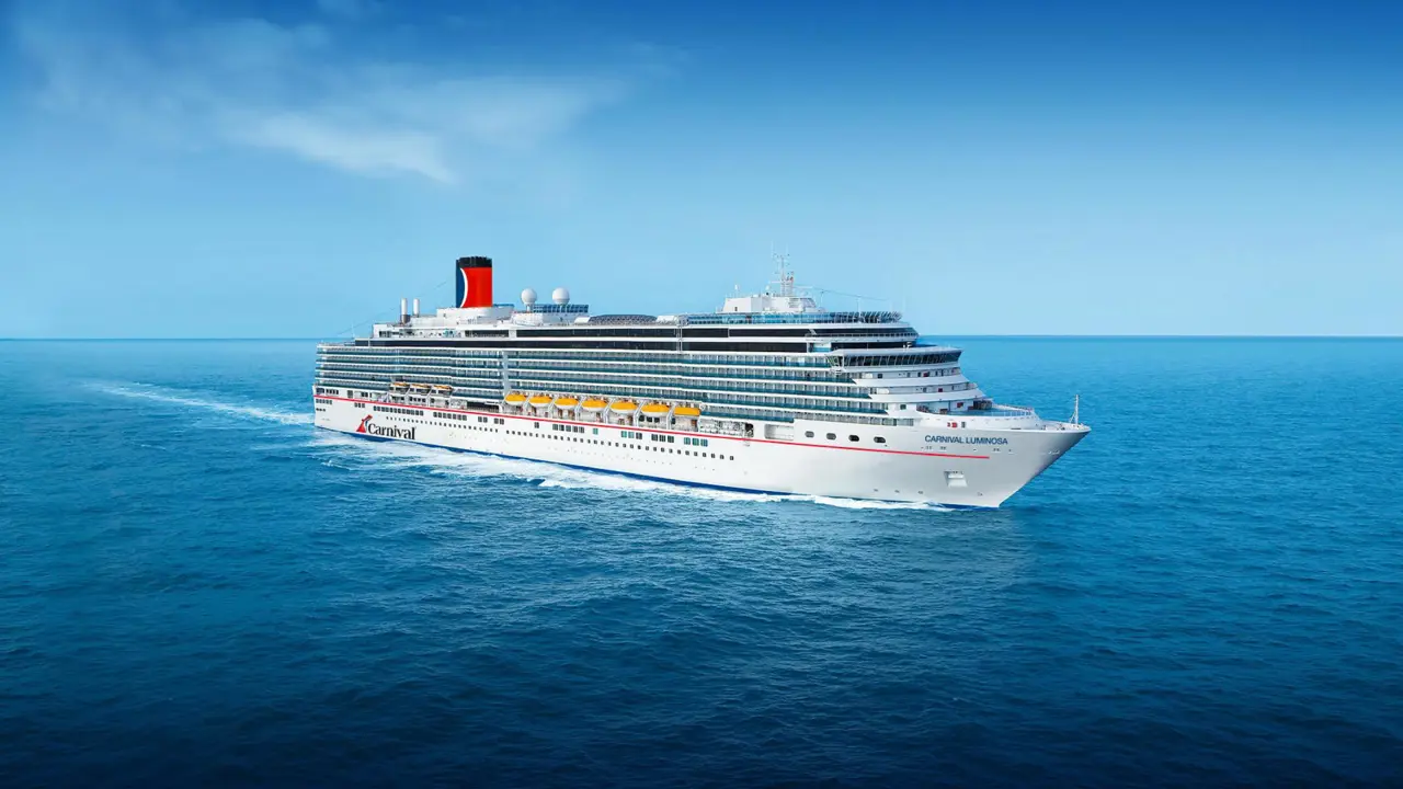 MS Carnival Luminosa Ship