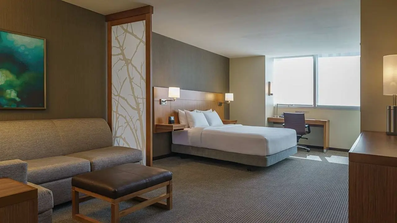 Hyatt Place Houston Galleria, Houston, bedroom