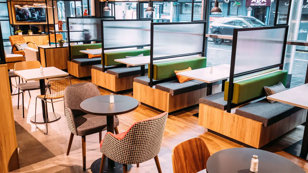 Ibis City Centre, Belfast, Dining