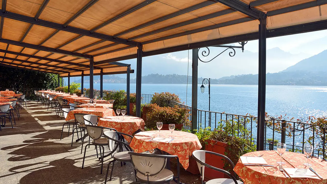 Hotel Bazzoni, Tremezzo, Terrace